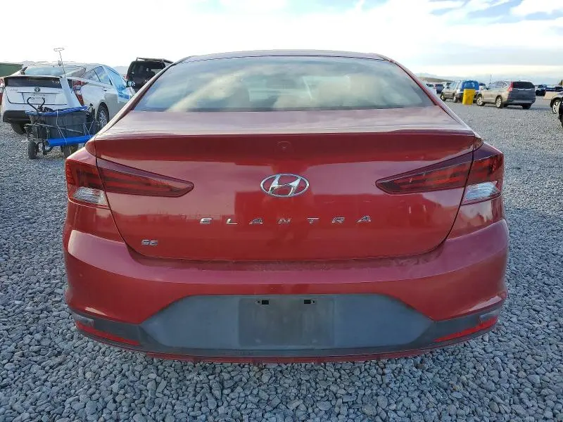 2019 HYUNDAI ELANTRA SE  
