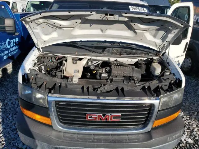 2016 GMC SAVANA G2500  