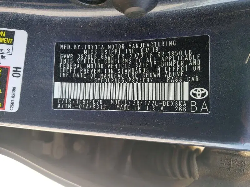 2018 TOYOTA COROLLA SE  