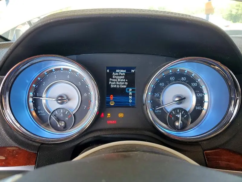 2013 CHRYSLER 300   