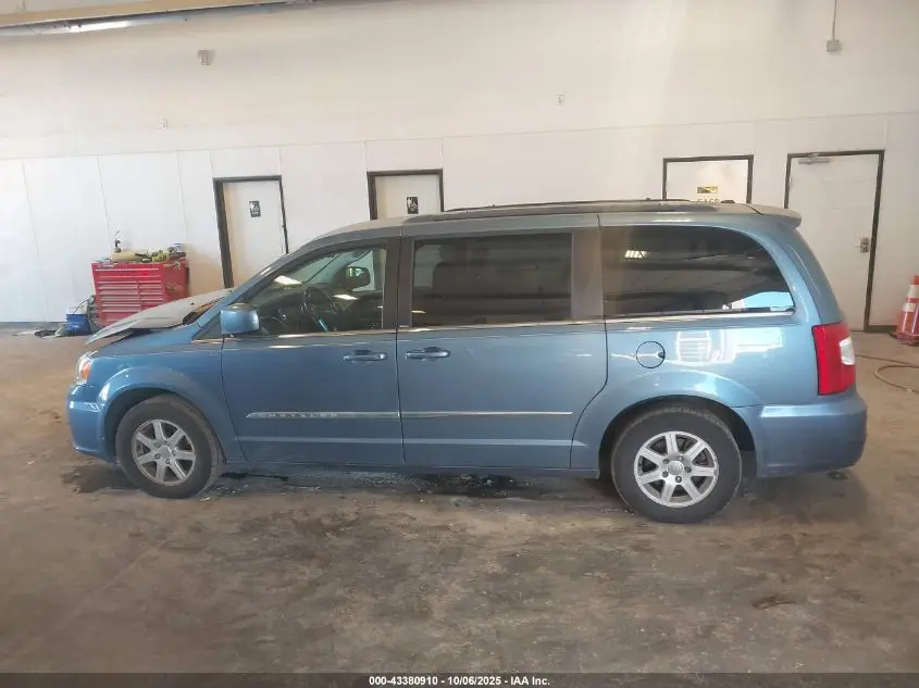 2012 CHRYSLER TOWN & COUNTRY TOURING