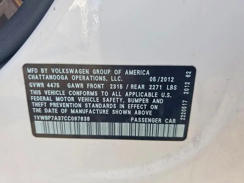 2012 VOLKSWAGEN PASSAT SE  