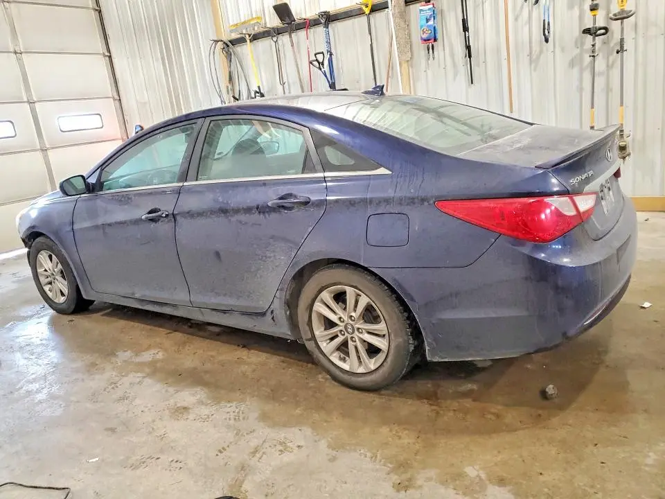 2013 HYUNDAI SONATA GLS  