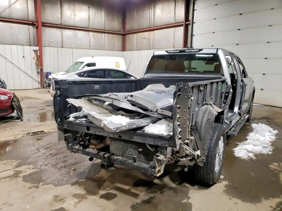 2023 TOYOTA TUNDRA SR5  