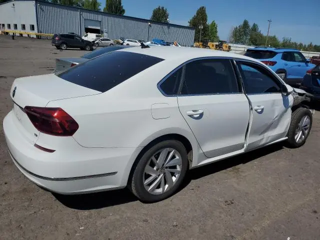 2018 VOLKSWAGEN PASSAT SE
