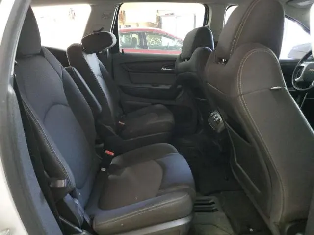 2017 CHEVROLET TRAVERSE LT  