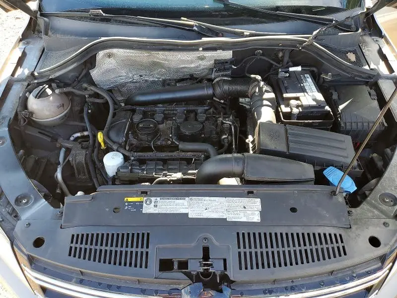 2015 VOLKSWAGEN TIGUAN S  