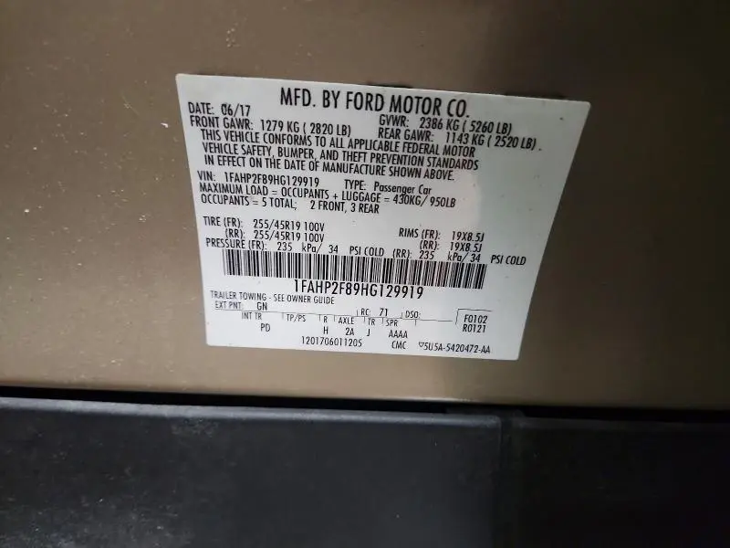 2017 FORD TAURUS LIMITED  