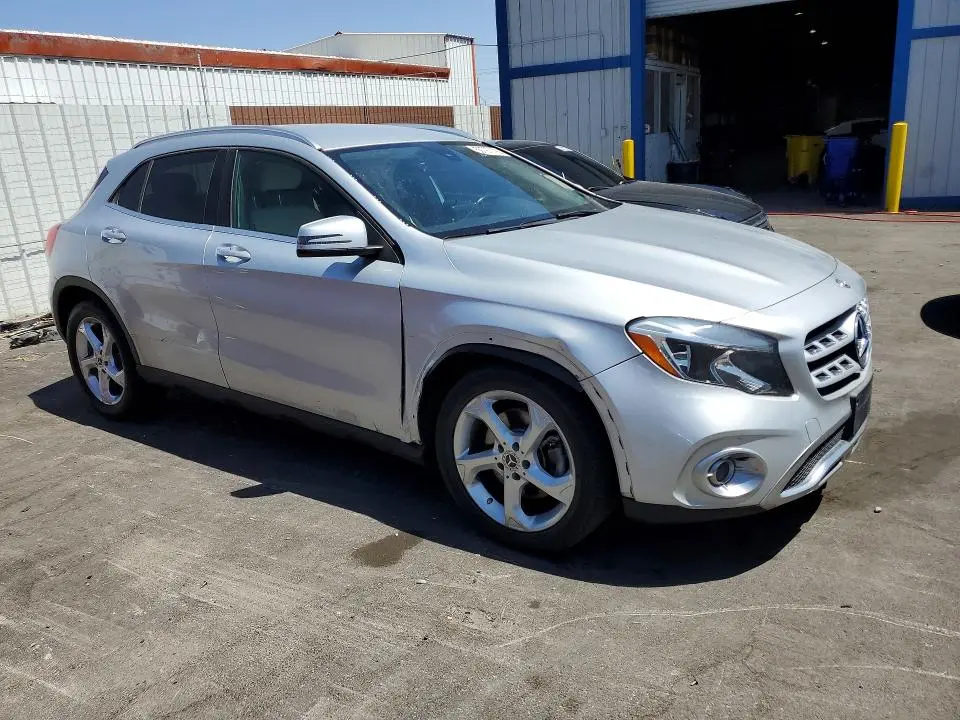 2019 MERCEDES-BENZ GLA 250 4MATIC  