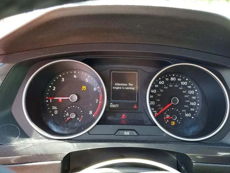 2020 VOLKSWAGEN TIGUAN SE  