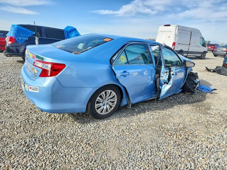 2012 TOYOTA CAMRY LE  