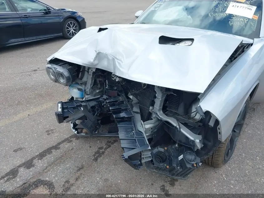 2020 DODGE CHALLENGER SXT