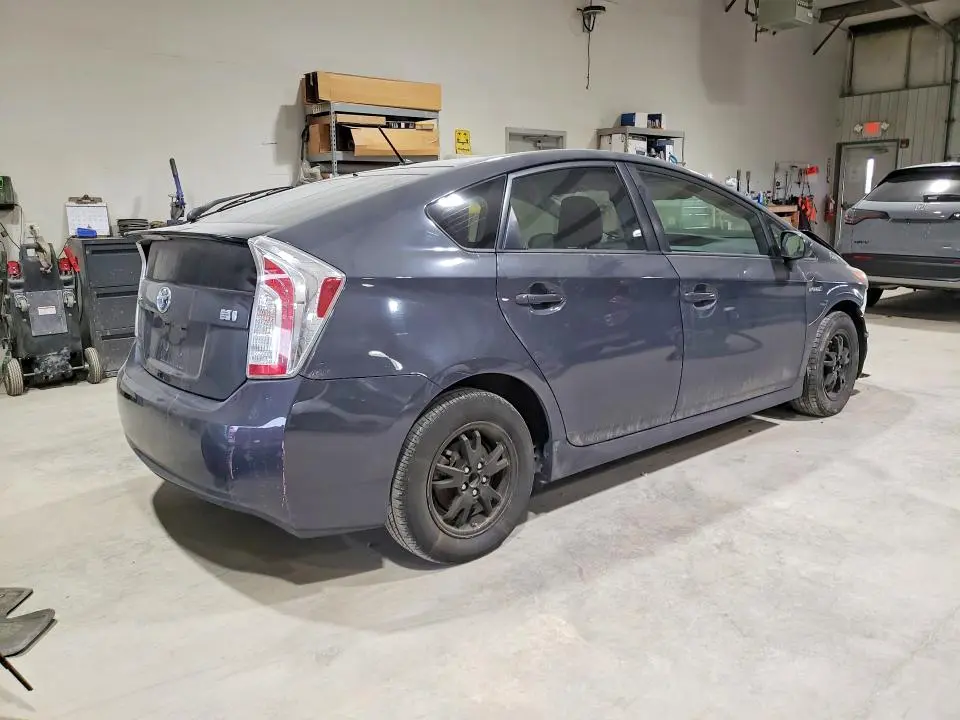 2015 TOYOTA PRIUS TWO  