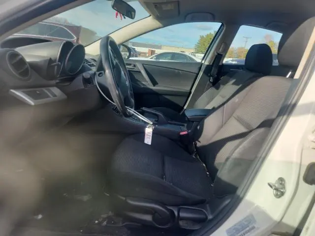 2013 MAZDA 3 I  