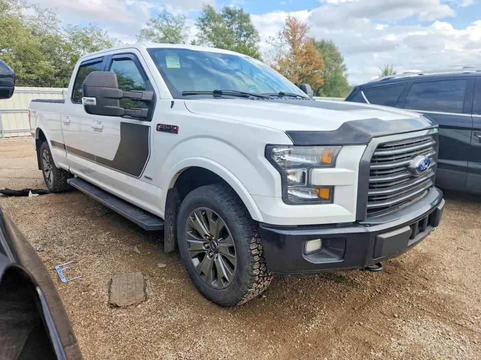 2017 FORD F150 SUPERCREW  