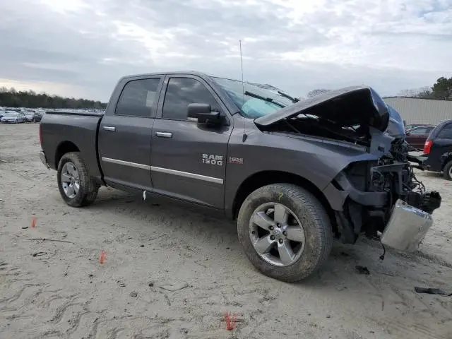 2016 RAM 1500 SLT