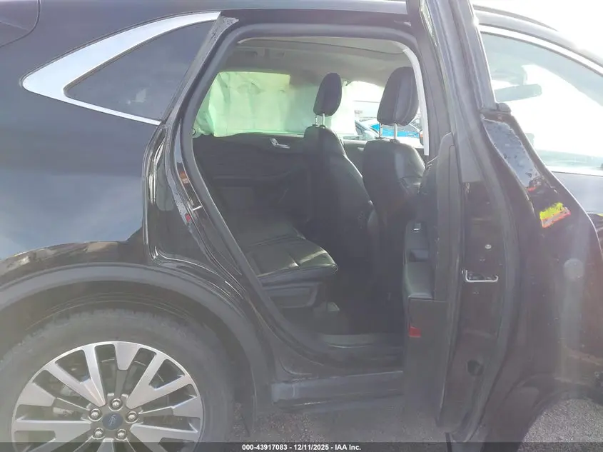 2021 FORD ESCAPE TITANIUM