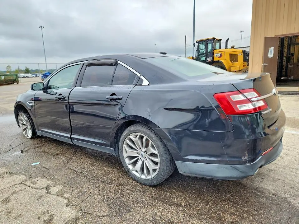 2013 FORD TAURUS SE  