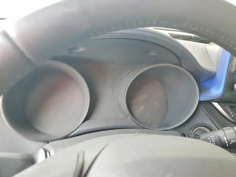 2020 TOYOTA C-HR XLE  