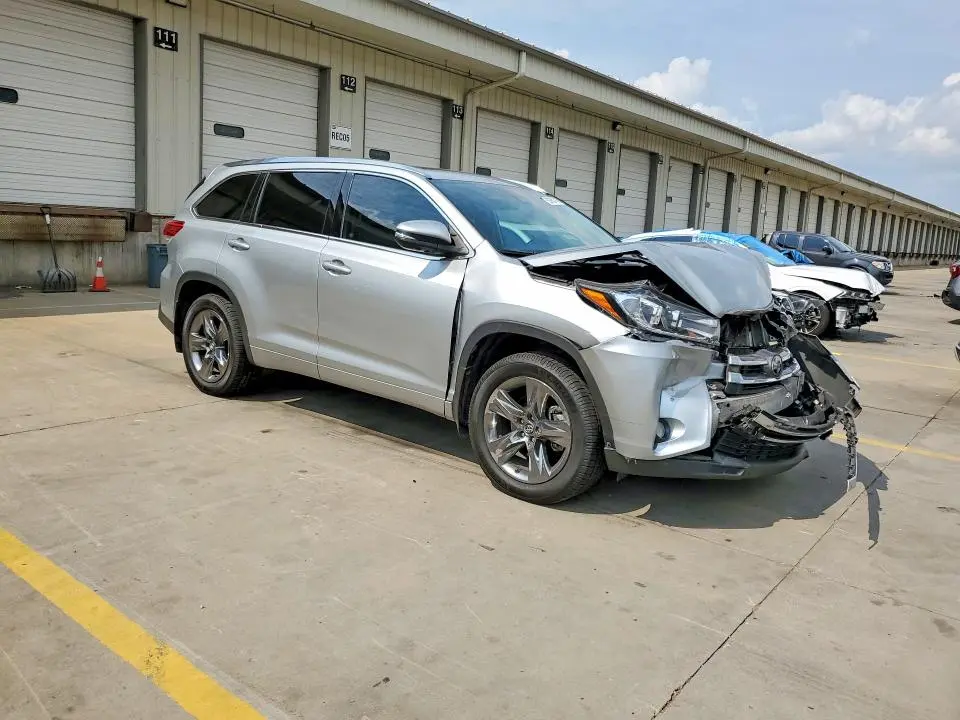 2018 TOYOTA HIGHLANDER LIMITED PLATINUM  