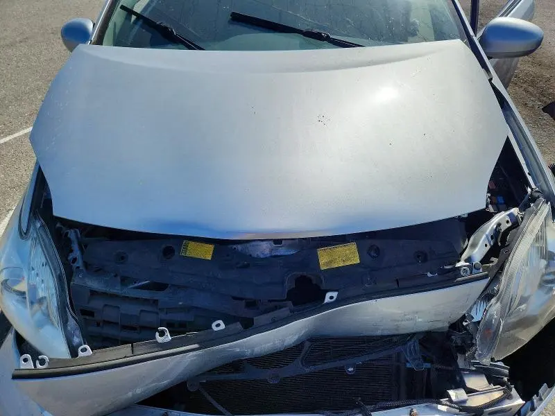 2013 TOYOTA PRIUS THREE  