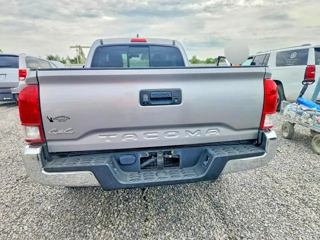 2016 TOYOTA TACOMA SR5  