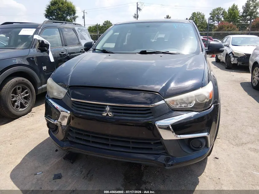 2017 MITSUBISHI OUTLANDER SPORT 2.0 LE