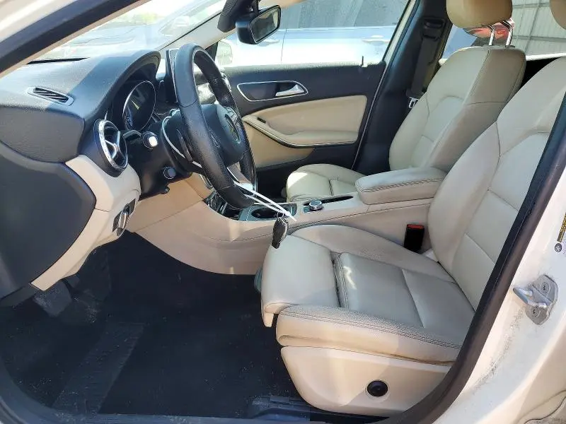 2016 MERCEDES-BENZ GLA 250  