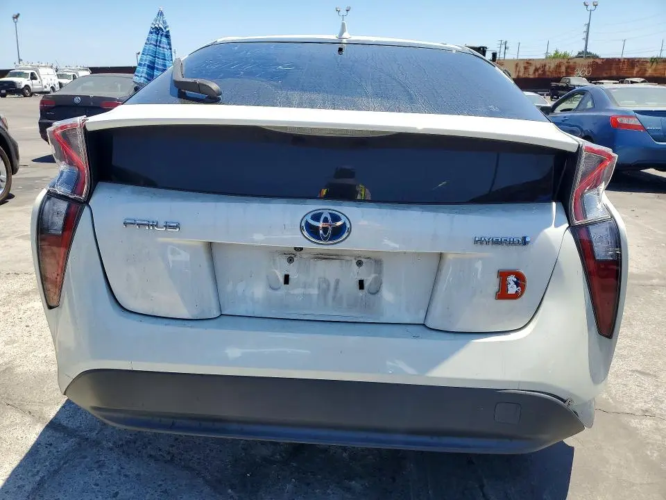 2016 TOYOTA PRIUS THREE  