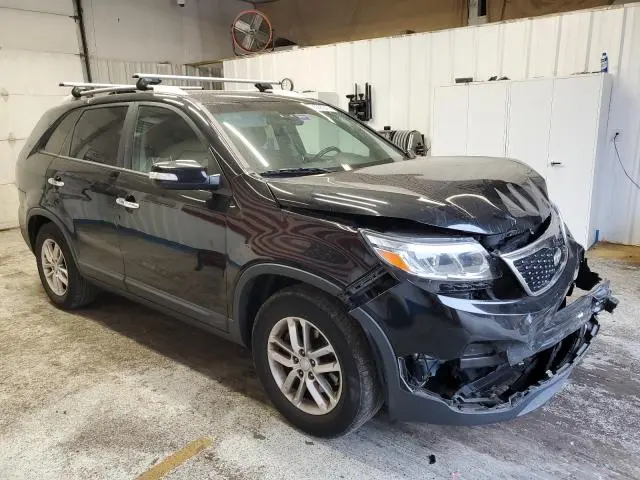 2015 KIA SORENTO LX  
