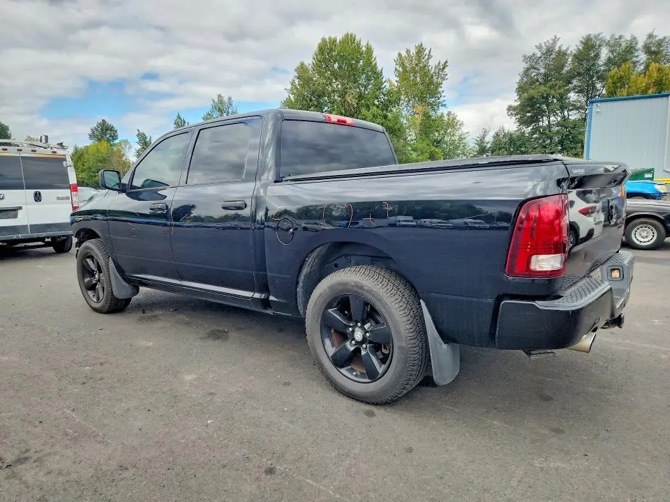 2014 RAM 1500 ST  