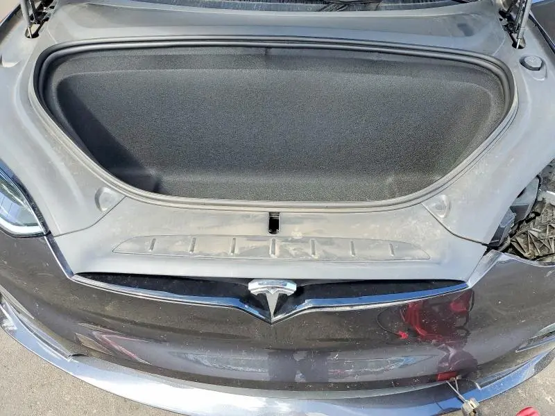 2024 TESLA MODEL X   
