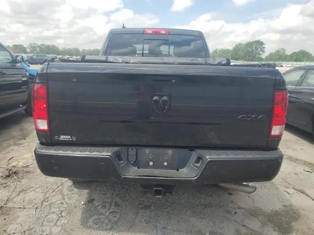 2018 RAM 1500 SLT  
