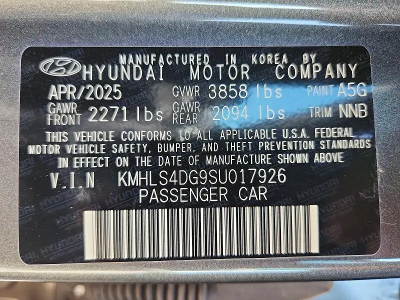 2025 HYUNDAI ELANTRA SEL  
