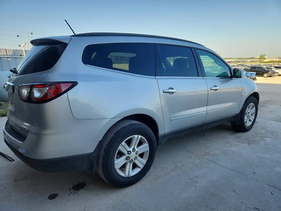 2013 CHEVROLET TRAVERSE LT  