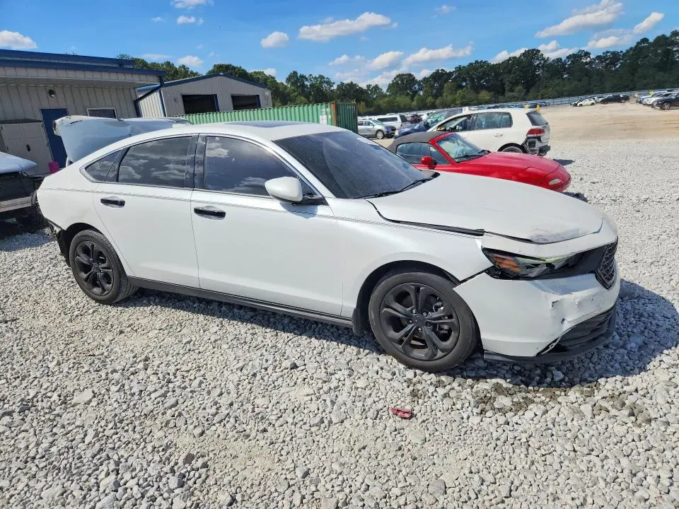 2023 HONDA ACCORD EX  