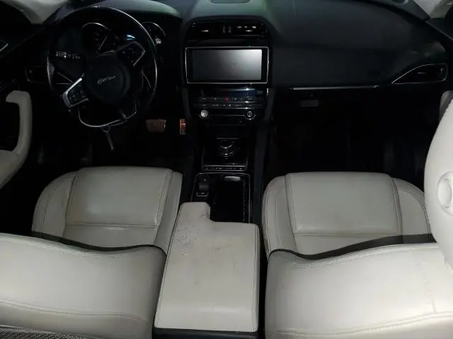 2019 JAGUAR F-PACE PRESTIGE  