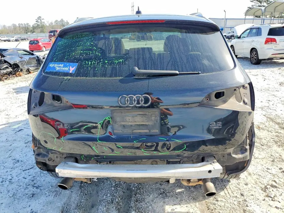 2011 AUDI Q5 PREMIUM PLUS  