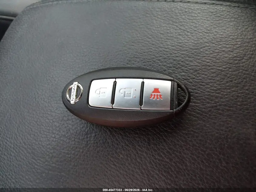2013 NISSAN JUKE SL