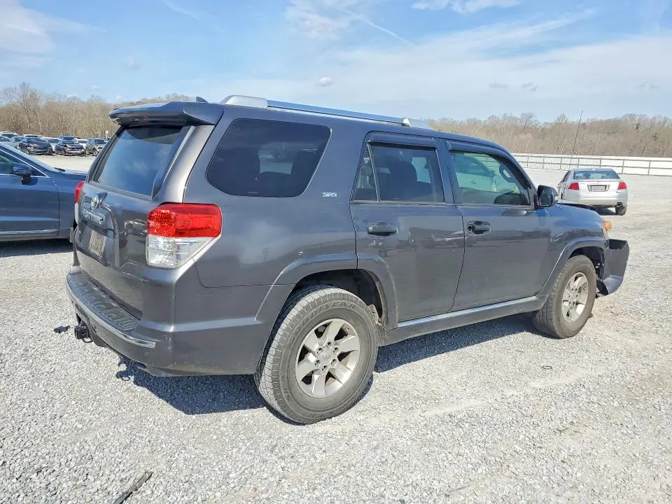 2012 TOYOTA 4RUNNER SR5  