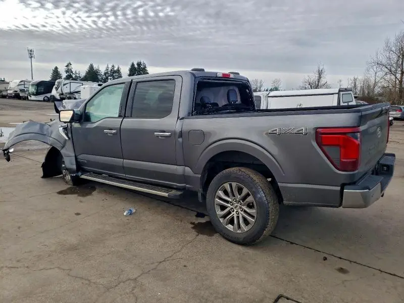 2024 FORD F150 XLT  