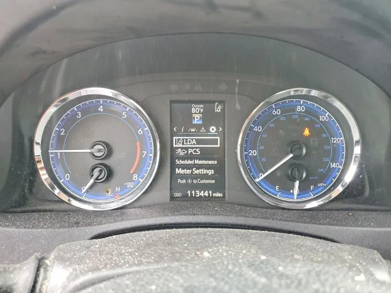 2017 TOYOTA COROLLA SE  