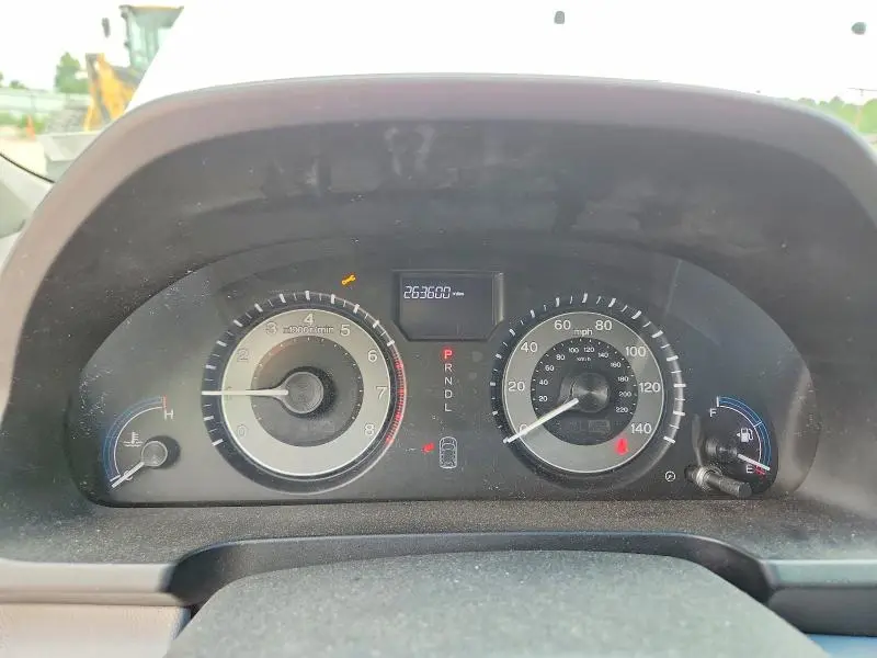 2011 HONDA ODYSSEY LX  