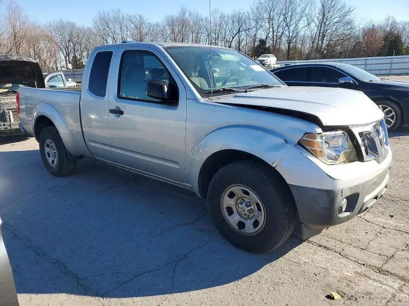 2011 NISSAN FRONTIER S  