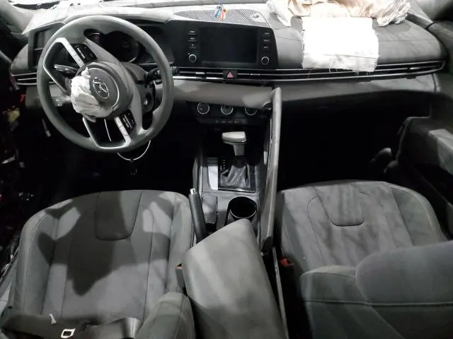 2023 HYUNDAI ELANTRA SE  