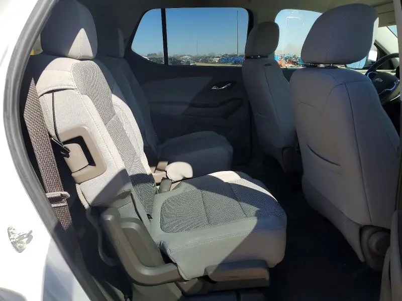 2020 CHEVROLET TRAVERSE LT  