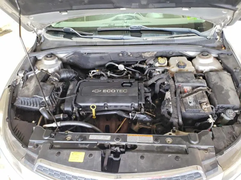 2013 CHEVROLET CRUZE LS  