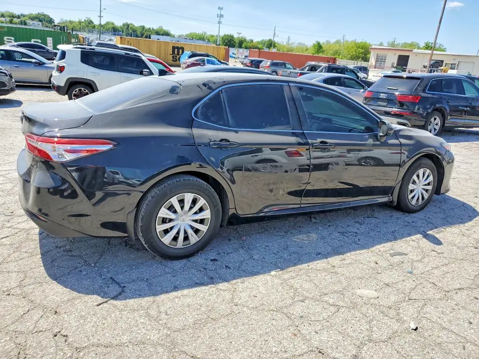 2019 TOYOTA CAMRY L  