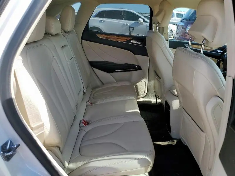 2015 LINCOLN MKC   