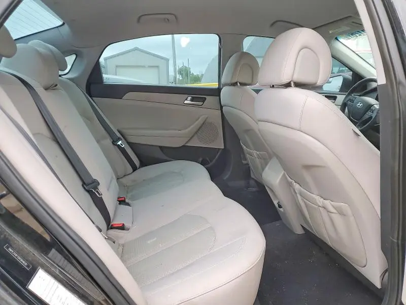 2016 HYUNDAI SONATA SE  